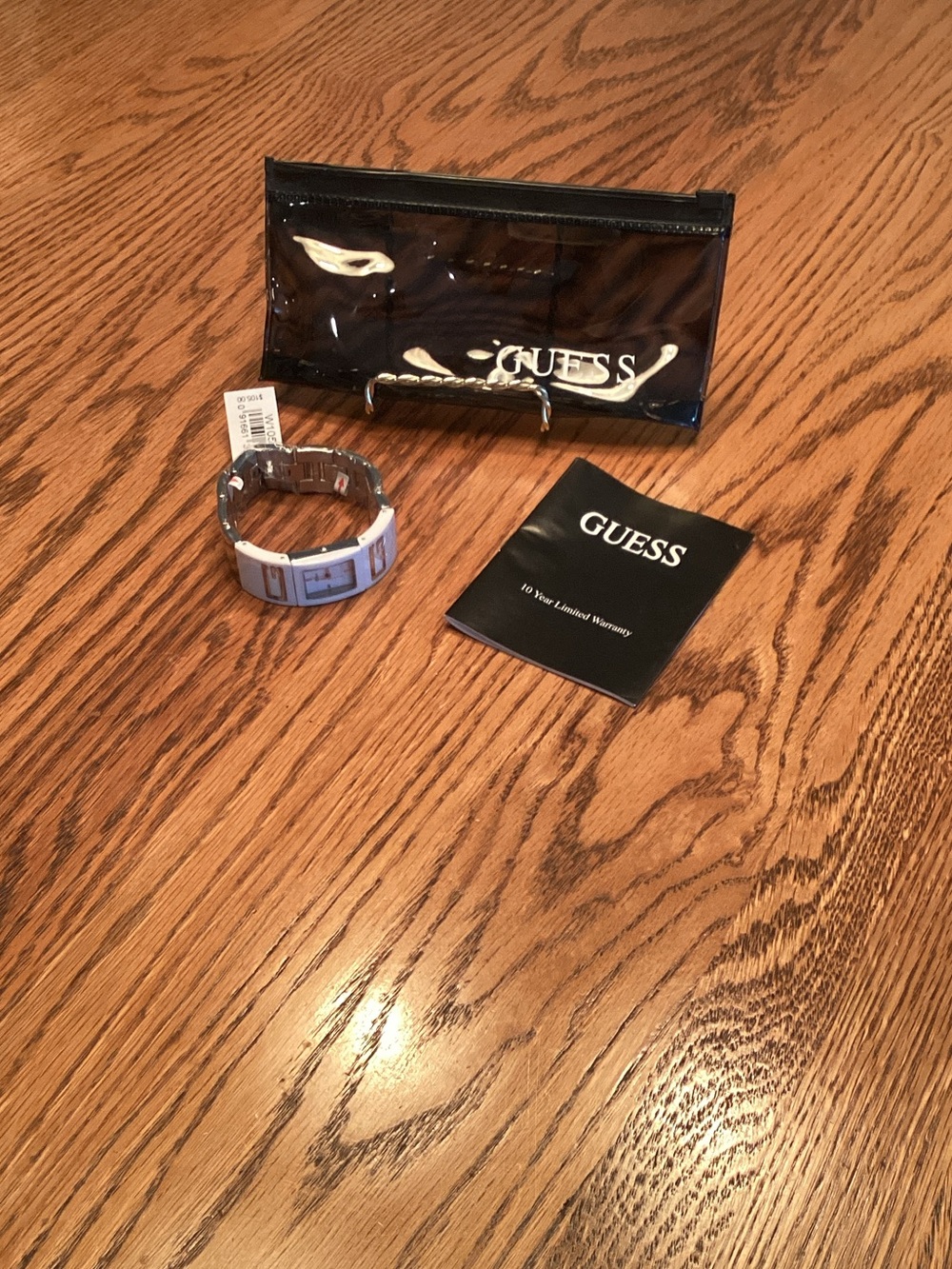 GUESS  White and Silver Ceramic Link Watch